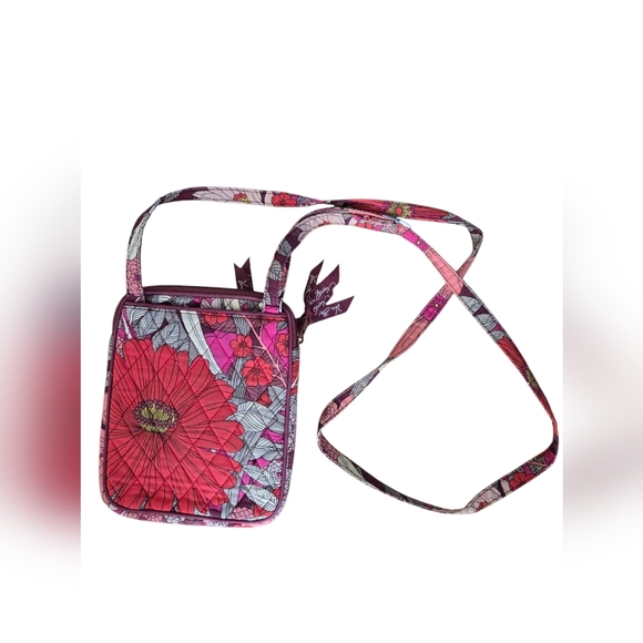 VERA BRADLEY Red/Pink Bohemian Blooms Mini Hipster Crossbody Purse 15716-675 - Picture 4 of 10